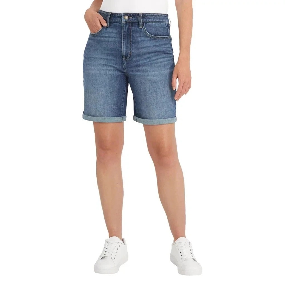 Wrangler Womens High Rise Denim Shorts Blue Cuffed Hem Size 10 NEW